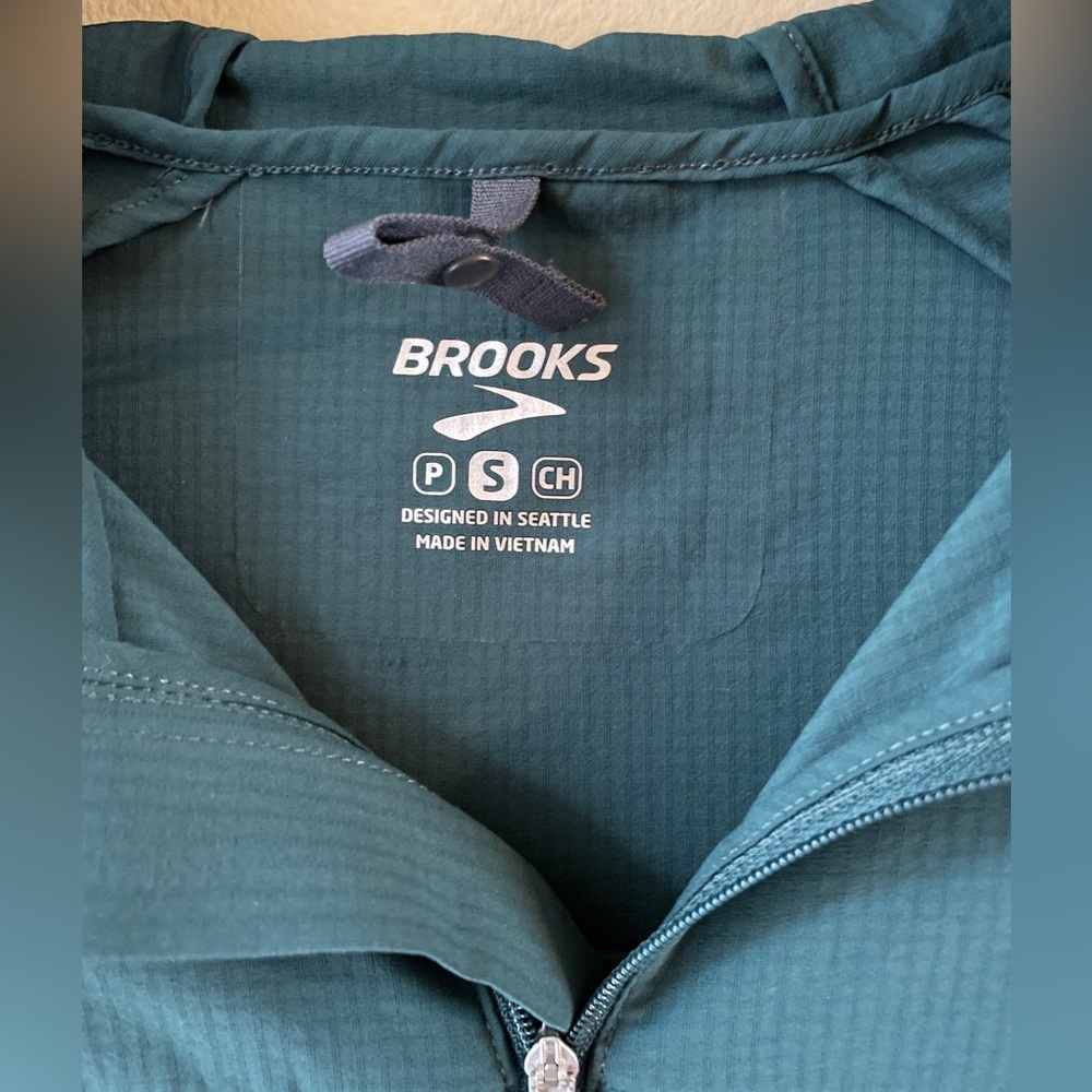 Brooks Canopy Jacket - image 4